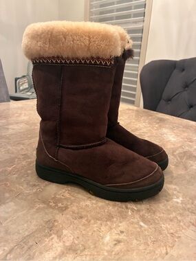 UGG Tall Leather and Sheepskin Leather Brown Suede Shearling-Trim Winter Boots